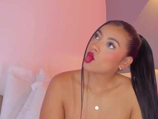 elisa-castrillon's live room