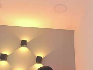 Elisa Castrillon live webcam show