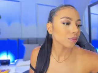Elisa-castrillon's Live Sex Cam Show