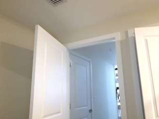 kimthedoll's CamSoda show and profile