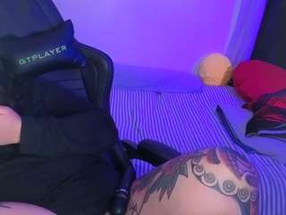 le modèle miacanelaxo est en webcam porno dans un show sur le site camsoda, il possède les tags suivants: ass,fingering,toys,tittyfuck,thong,tease,tattoos,squirter,pussy,no smoking,lovense,hairy-pussy,gagging,full nudity,ass bouncing,fingers,fuck machine,feet,brown eyes,asshole