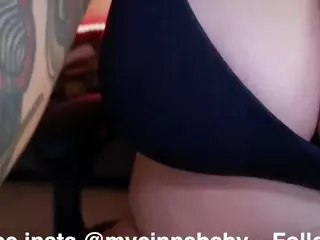 miacanelaxo's Live Sex Cam Show