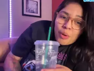 miacanelaxo's Live Sex Cam Show