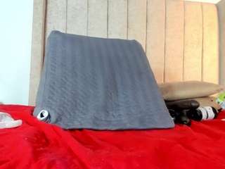 monthblack Live Webcam on CamSoda