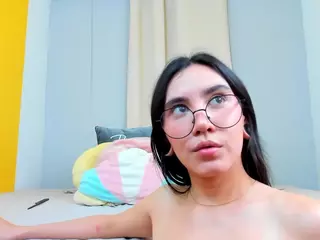 Owenykaya's Live Sex Cam Show