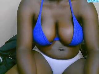  queen-maira chat room