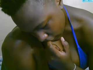 queen-maira webcam