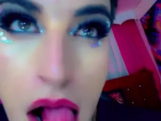 YarethRouss's Live Sex Cam Show