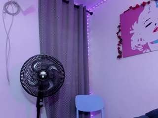anamyle22 webcam model