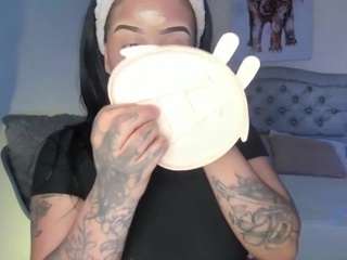 ayshel webcam