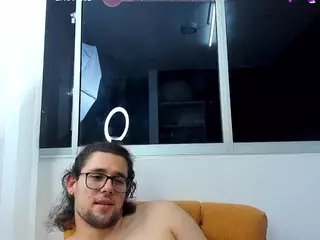 emma-and-dante's Live Sex Cam Show