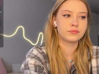 monikacutie Live Webcam on CamSoda