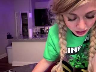 Laura Tate