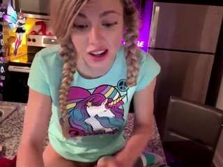 Laura Tate