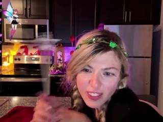 Laura Tate