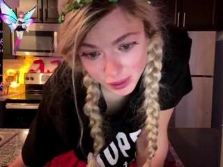Laura Tate live cam preview