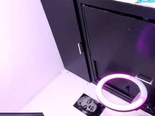 andrea-de-caro webcam