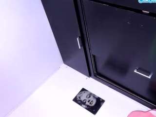 andrea-de-caro webcam