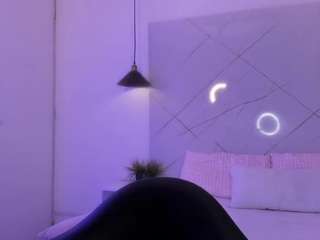 ANTONELLA-ROUSE live webcam show