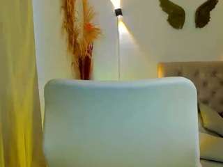 nathaly-sky's CamSoda show and profile