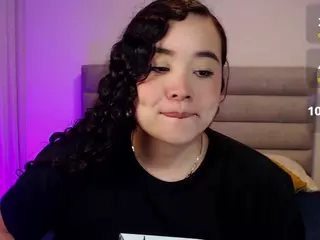 Tiffany-Giil's Live Sex Cam Show