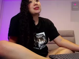 Tiffany-Giil's Live Sex Cam Show