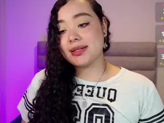 Tiffany-Giil's Live Sex Cam Show