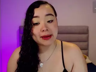 Tiffany-Giil's Live Sex Cam Show