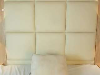 bella1207 live webcam show