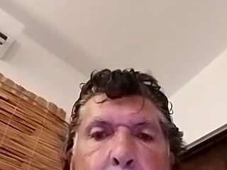 bignoblinski Live Webcam on {site_name}