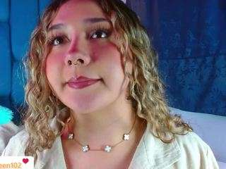 cherryquen webcam model