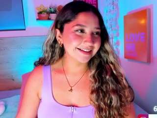 Cherry Queen on CamSoda