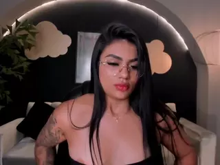 NicoleSanz's Live Sex Cam Show