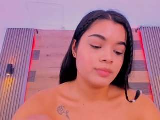 le modèle roxanneshelby est en webcam porno dans un show sur le site camsoda, il possède les tags suivants: anal,shaved pussy,no smoking,oil,orgasm,petite,pussy,sexy,spank,ass,squirt,squirter,tease,thong,tiny tits,toys,moaning,lush,lovense,lingerie