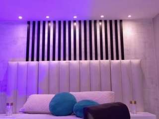 violettcastel live cam profile