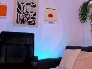violettcastel Live Webcam on CamSoda