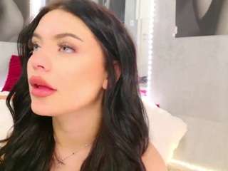 celiachan3l Live Webcam on CamSoda