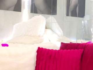 celiachan3l from CamSoda