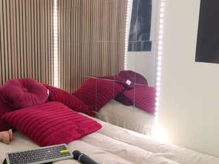 Celia live cam preview
