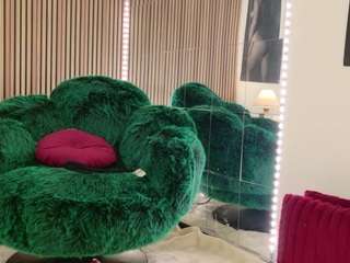 Celia live cam preview