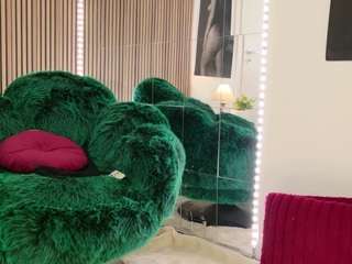 Celia live cam preview