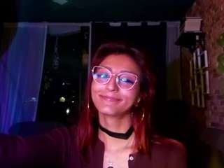 Live webcam model sam-cekot on Soda Cams