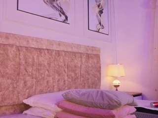 Anna Gabor Queen Anal live cam preview