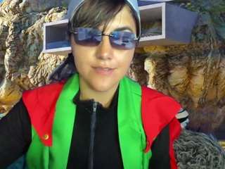  cristinablue21 chat room