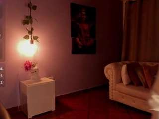 hanna-2modesty Live Webcam on CamSoda