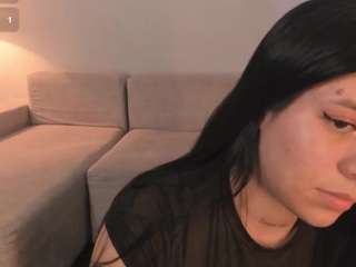 hanna-2modesty