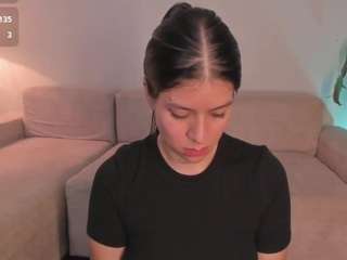 hanna-2modesty