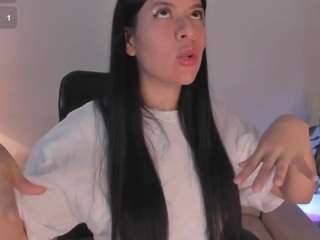 hanna-2modesty