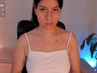 hanna-2modesty