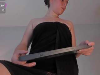 hanna-2modesty